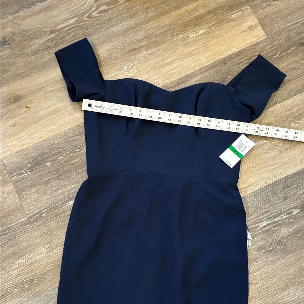 Dress the Population Navy Sweetheart Midi Dress with Structured Cap Sleeves - Picture 7 of 9